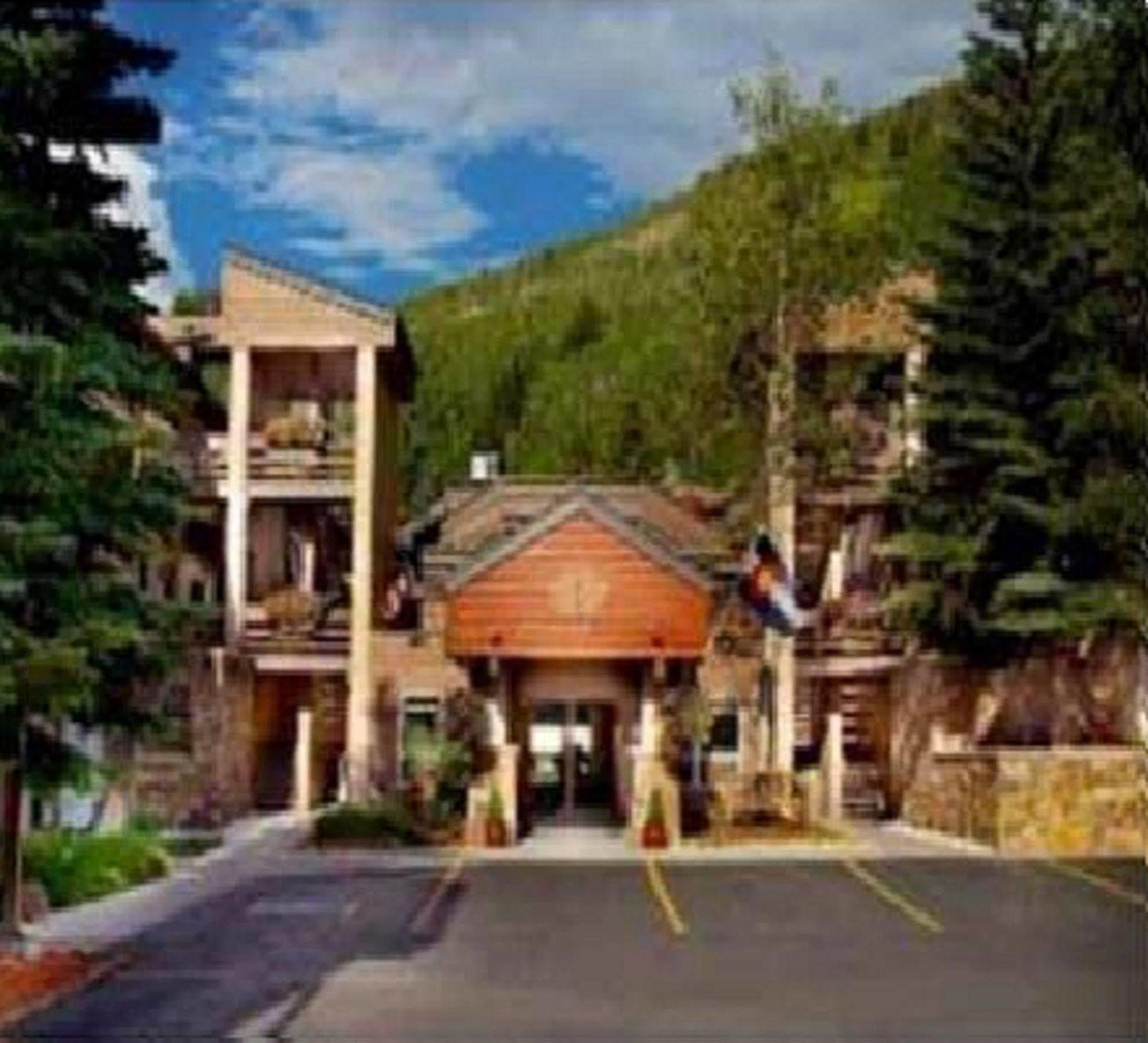 Eagle Point Resort 韦尔 外观 照片